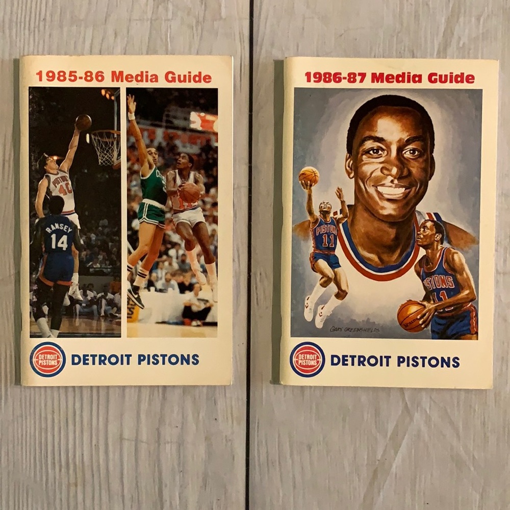 VTG NBA Basketball 🏀 Detroit Pistons 1985-86 & 1986-87 Media Guide Books